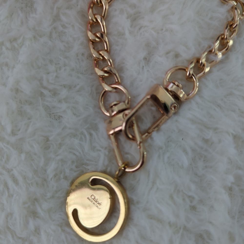 Authentic Chloe' charm Pendant Charm With Generic Chain And Fragrance Sample - Picture 5 of 8